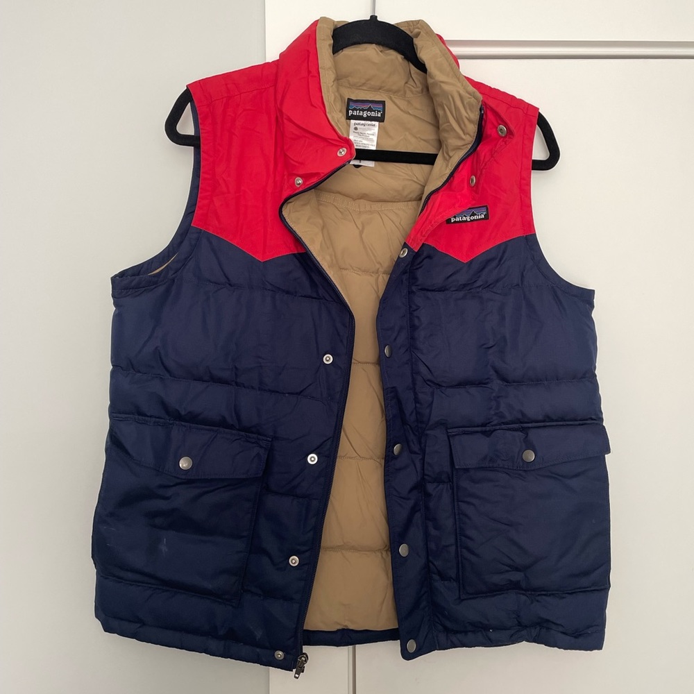 Mens Patagonia Slingshot Down Vest Navy and Red